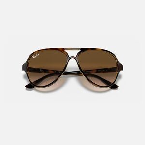 Ray-Ban CATS 5000 Classic Sunglasses